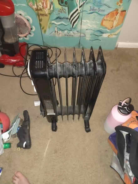 Photo of free Oil radiant heater (Wonderland Neighborhood) #1
