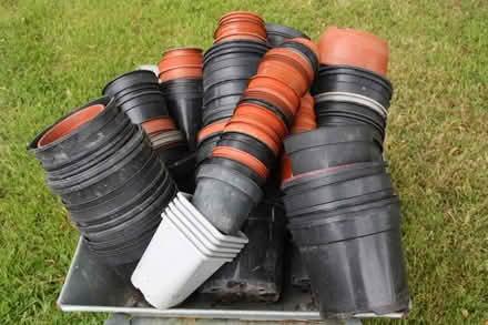 Photo of free Plant pots (Brimfield SY8) #3