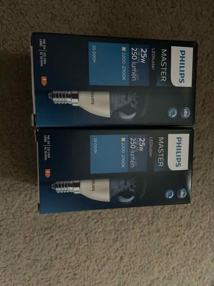 Photo of free Phillips bulbs (Toxteth L8) #1