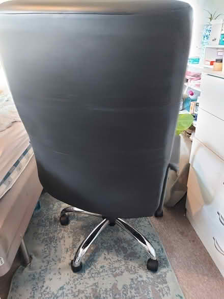 Photo of free Large desk chair (Bermondsey SE1) #3