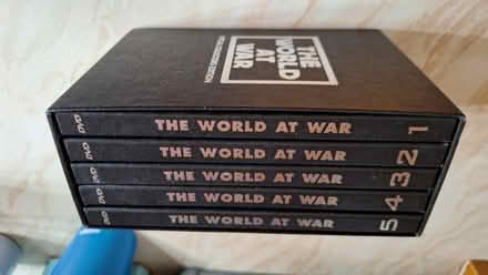 Photo of free The world at war DVD set (Lenton Abbey NG9) #1