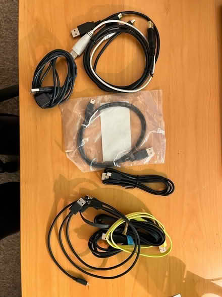 Photo of free USB cables (Lake City) #1