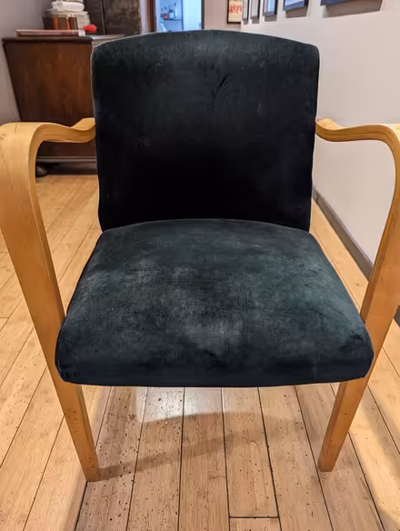 Photo of free green velour chair (Chelsea (25th St and 7th Ave)) #2