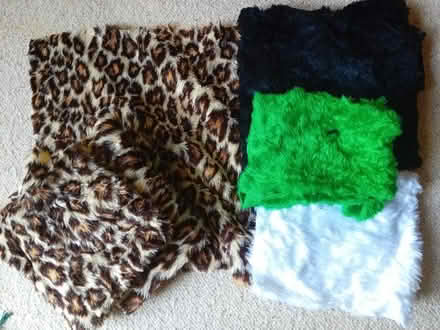 Photo of free furry fabric (New Hinksey OX1) #1