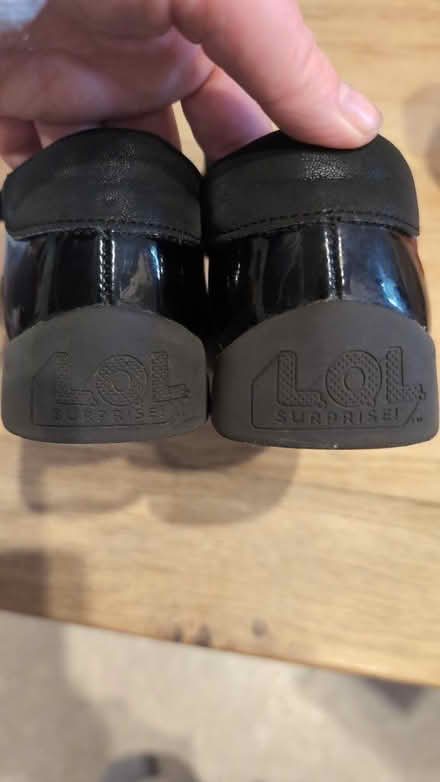 Photo of free School shoes size 1 (WS10) #4