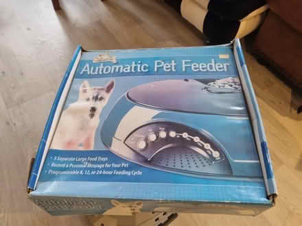 Photo of free Pet feeder (BN3) #1