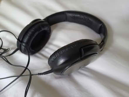 Photo of free Sennheiser headphones (Wytham OX2) #1