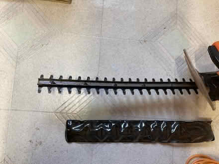 Photo of free Black & Decker GT4245 Electric Corded Hedge Trimmer (Monkspath B90) #3