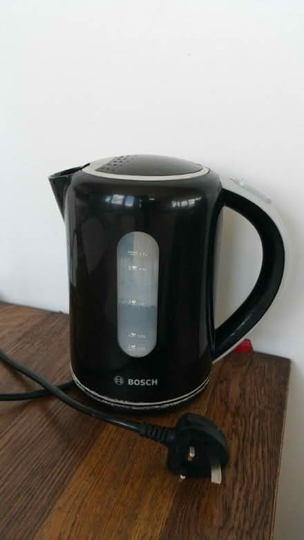 Photo of free Working Kettle 3000W (read desc.) (NW11 Golders Green) #1