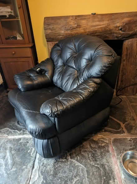Photo of free Arm chair recliner (Felindre LD7) #4