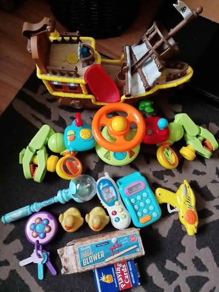 Photo of free Toys (BD3, Barkerend) #1