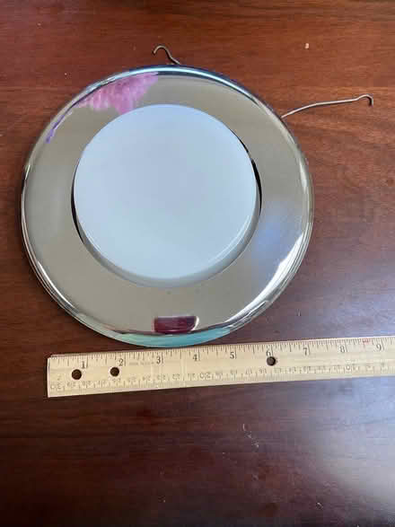 Photo of free covers recessed lights 1970’s (NW Hinsdale—Ogden & Rte 83) #3