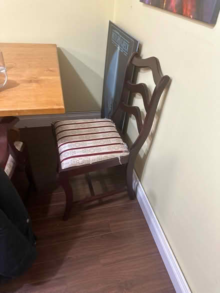 Photo of free Drop-leaf mahogany table & 4 chairs (Old North) #2