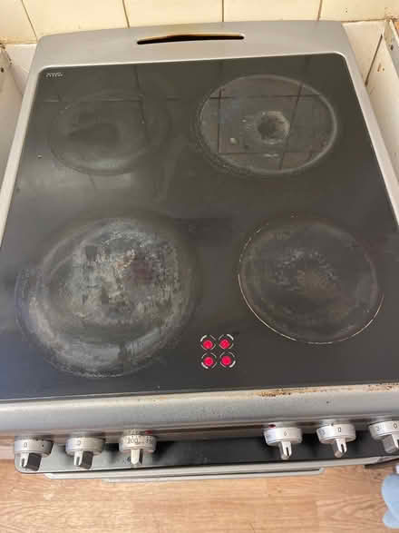 Photo of free Electric cooker (TF7 Telford) #1