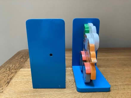 Photo of free Children’s bookends (Cumnor OX2) #2