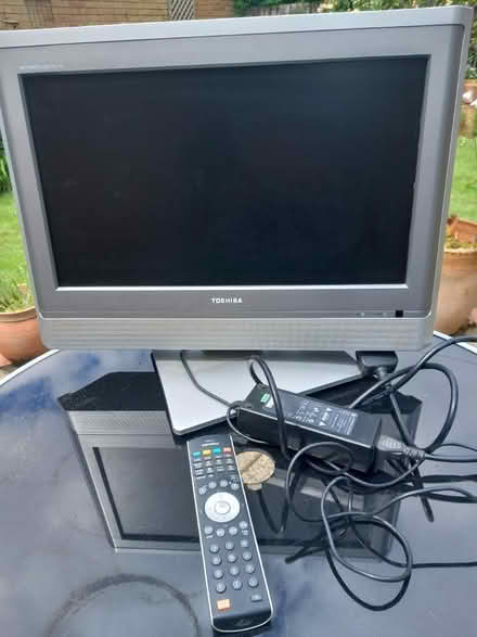 Photo of free TV - computer screen (Abingdon OX14) #1