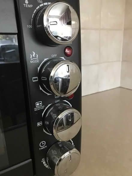 Photo of free Small oven (RH12) #2