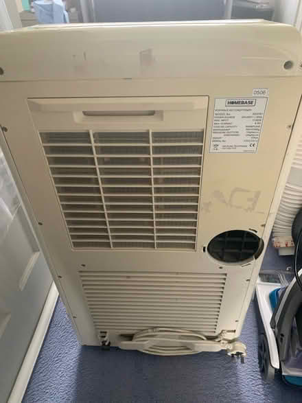 Photo of free Air conditioner / Dehumidifier (Belvedere DA17) #3
