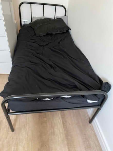 Photo of free Single bed & single mattress (LE8) #1