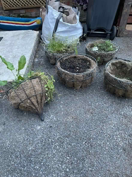 Photo of free Hanging & floor metal baskets (Amersham HP7) #3