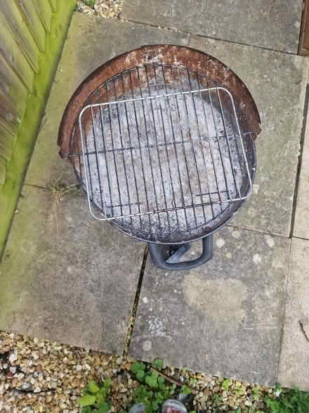 Photo of free Small bbq in cleaning (Didcot) #2