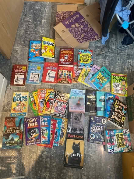 Photo of free Kids books age 7-10 (E8) #1