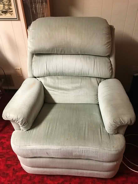 Photo of free Chairs (North Haven)