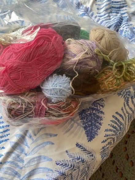 Photo of free Bag of scrap yarn (Dean Court OX2) #2