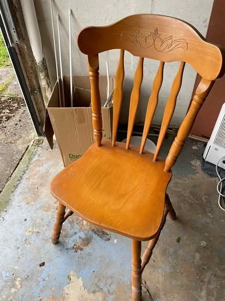 Photo of free dining chair (Broadwindsor) #1