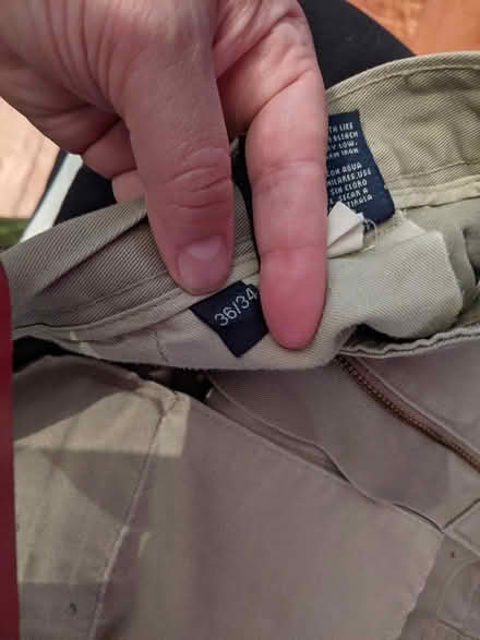 Photo of free Mens pants 36/34 (leslieville) #2