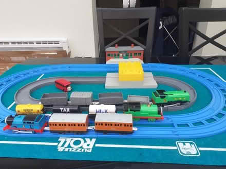 Photo of free Tomy Train Set Thomas tge Tank Engine (Yate BS37) #1