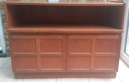 Photo of free Unit (Birch Hill RG12) #1