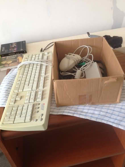 Photo of free PC System (Purbrook PO7) #3