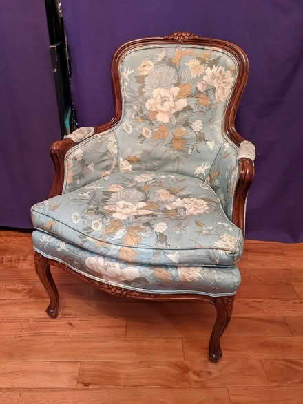 Photo of free French blue chair (leslieville) #4