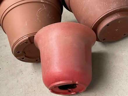 Photo of free Assorted plant pots (High Park area) #3
