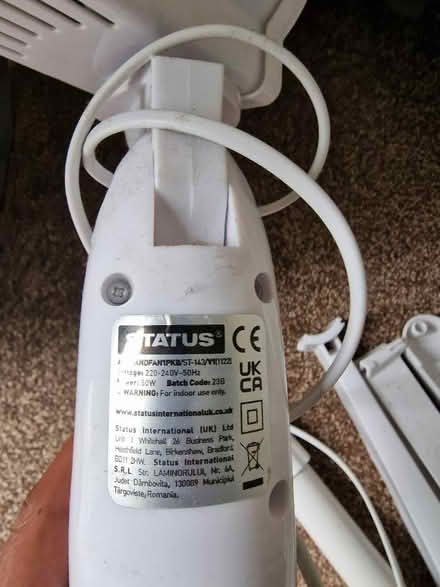 Photo of free White pedestal fan (Didcot) #2