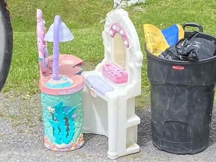 Photo of free CURB ALERT. Kids Kitchen Toys (Navan) #1