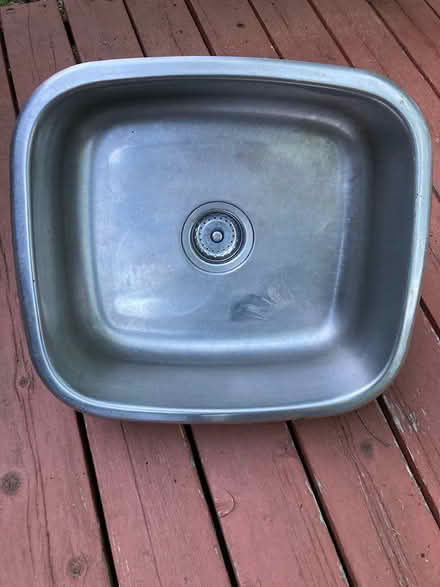 Photo of free Stainless steel sink (Erin Mills) #1