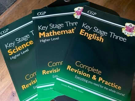 Photo of free GCSE revision books (Knockholt/Dunton Green TN14) #1