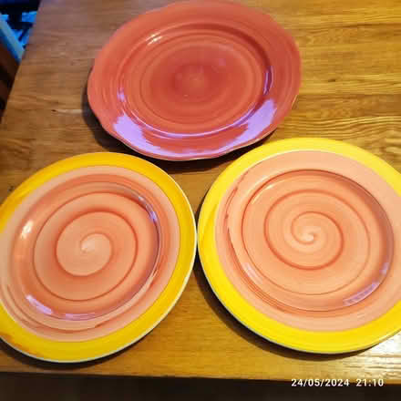 Photo of free Heavy ceramic plates (Terenure) #1