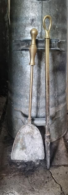 Photo of free Coal scuttle & fire tools (WR13 Newland) #2
