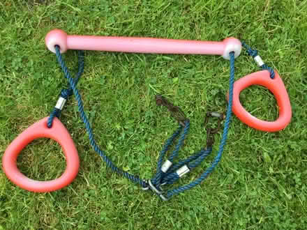 Photo of free Trapeze attachment for Tp frame (Eye) #1
