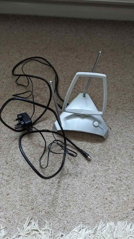 Photo of free TV indoor aerial (Wellingborough NN8) #1