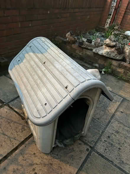 Photo of free Plastic dog kennel (small) (CR7) #2