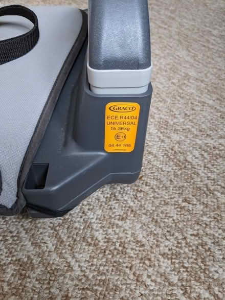 Photo of free Graco kids car booster seat (Chippenham SN14) #3
