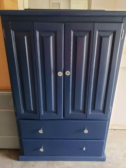 Photo of free Tv unit drinks unit (GU14) #1