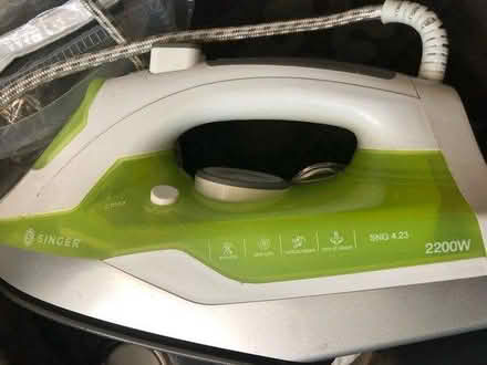 Photo of free Steam iron (E3 near Devons road DLR) #4
