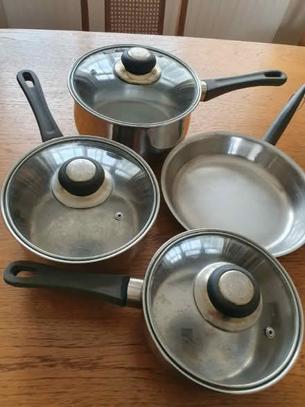 Photo of free Saucepan & frying pan set (Whitton TW2) #1