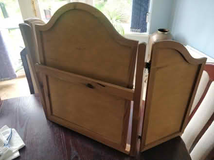 Photo of free Dressing table mirror (EN2) #2