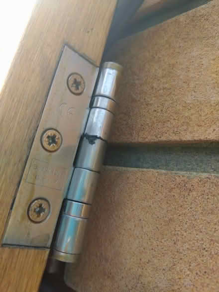 Photo of free Solid oak door (Newbury Park IG2) #2